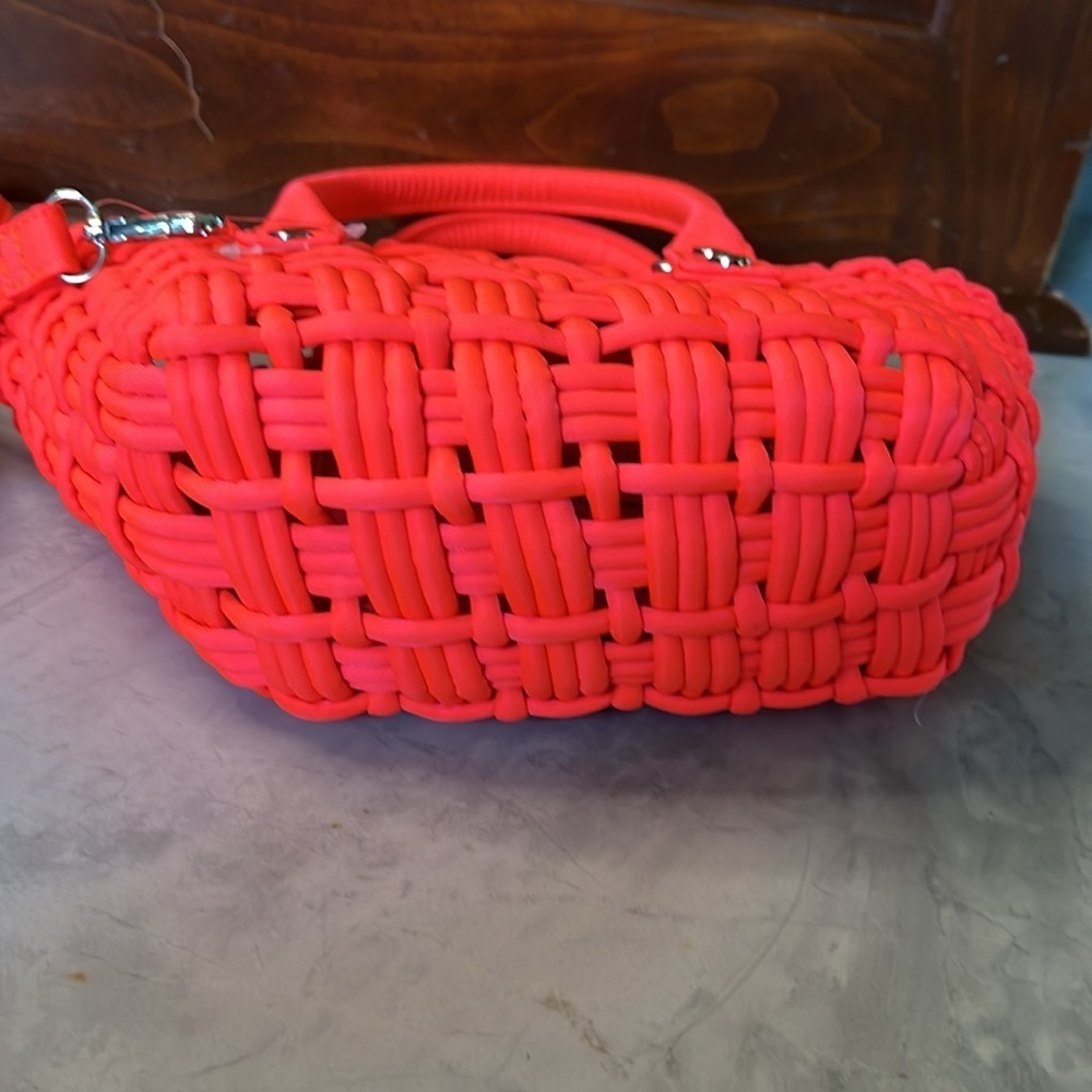 Urban outfitters  Nylon fabric woven bag NWOT dome top satchel fluorescent Orang - Picture 5 of 10
